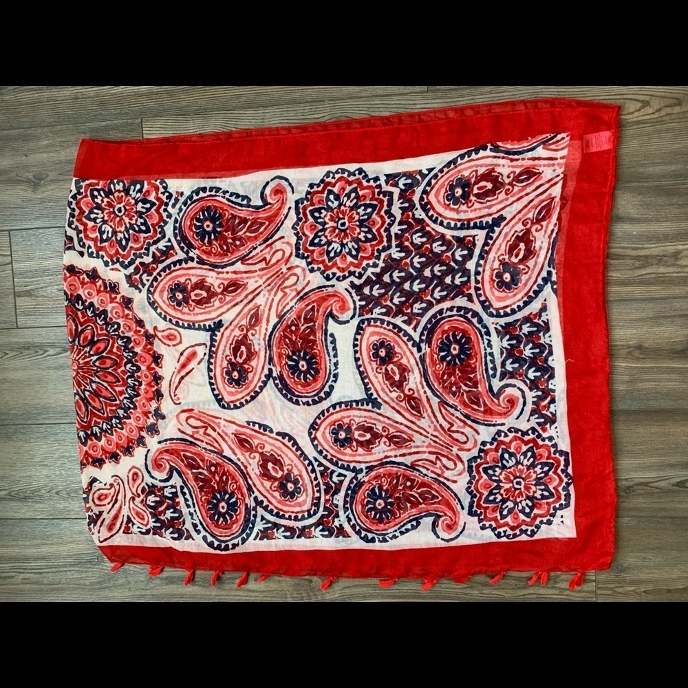 Scarf - Picture 2 of 6